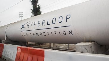hyperloop - kilkugodzinna podróż w parę minut